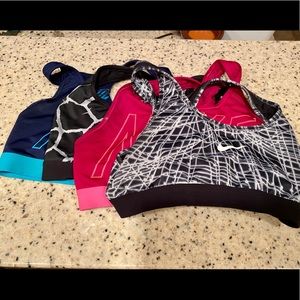 Nike sports bra bundle